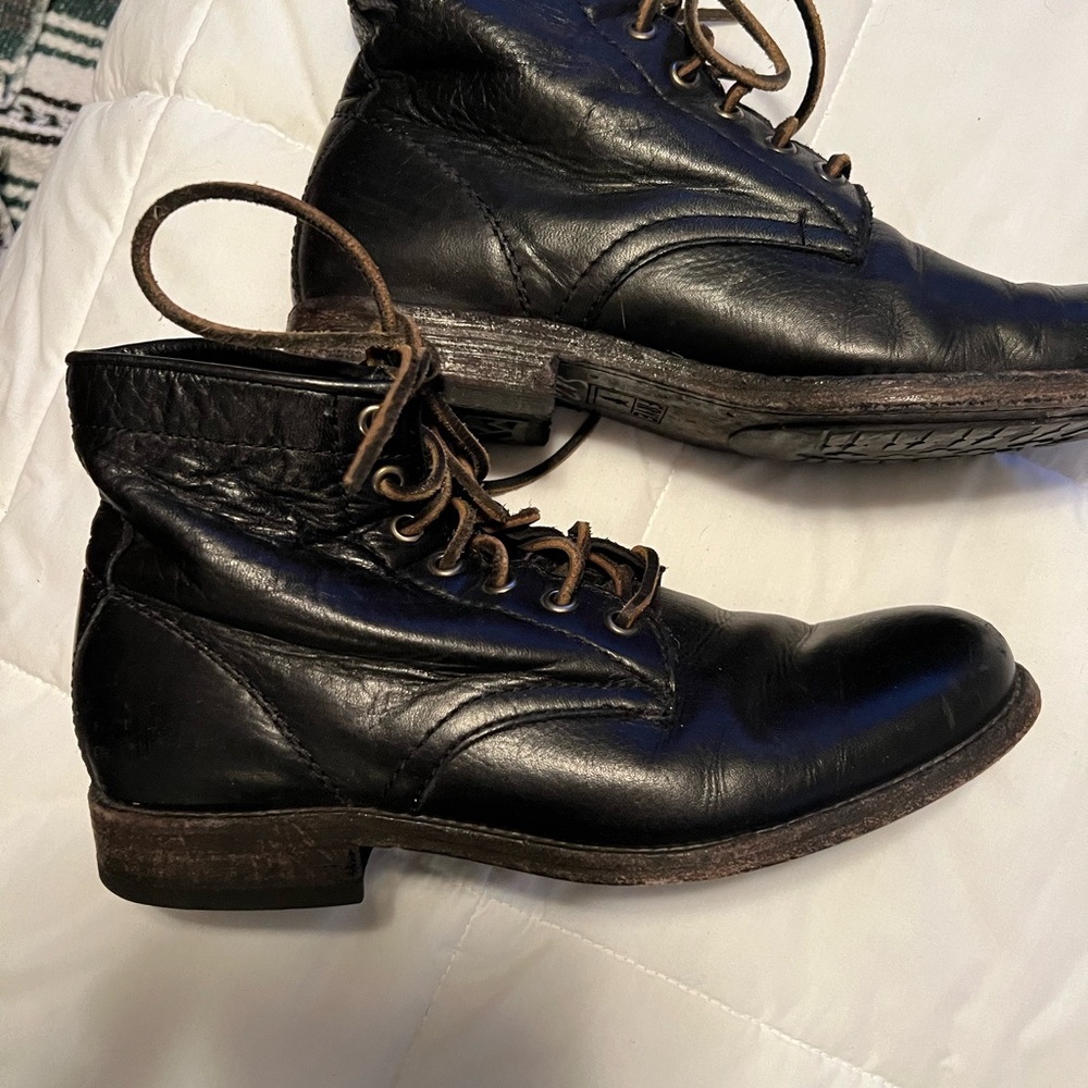 Frye boots - Picture 2 of 6